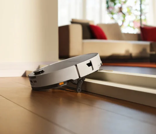 Roborock Saros 20 Sonic Roborock Saros 20 Sonic Türkiye'de: Titreşimli Mop Teknolojisiyle İnatçı Lekelere Meydan Okuyor