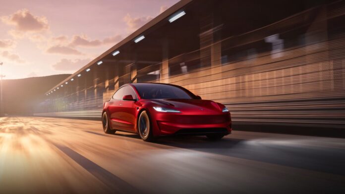 tesla-model-3-performance-schneller-als-top-supercars-353595